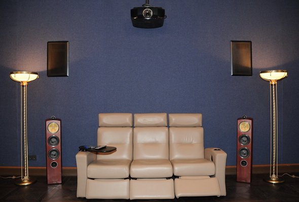 Диез домашний кинотеатр тыловая акустика Genelec B&amp;W проектор Sony
