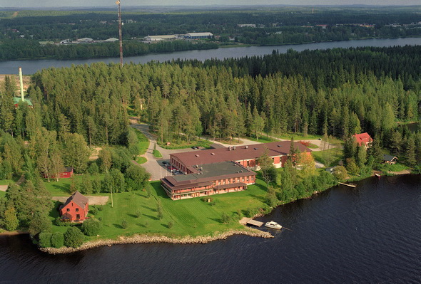 Фабрика Genelec озеро Porovesi город Iisalmi Финляндия